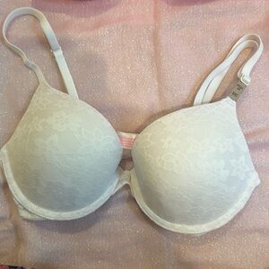 NWT Pink push up bra